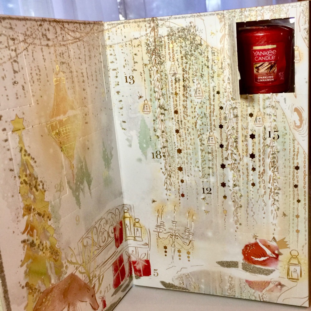 Yankee Candle 2018 Countdown Calendar Review - The Homespun Chics